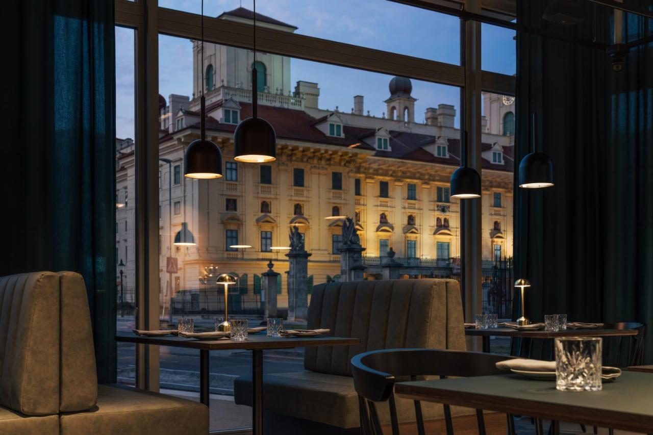 Hotel Galantha Eisenstadt Buitenkant foto